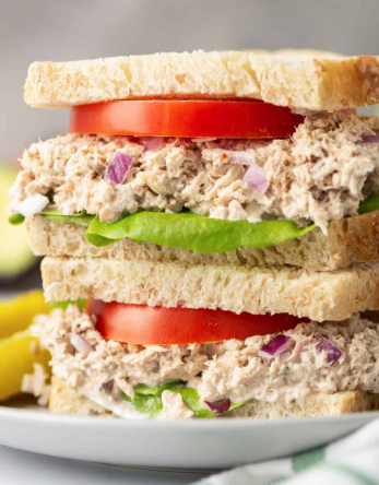 TUNA SANDWICH